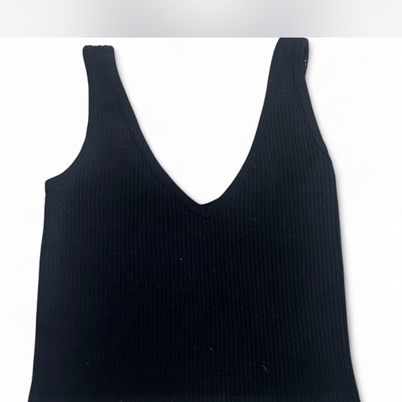 Aura Tops - Aura Black Ribbed Fitted Tank Top